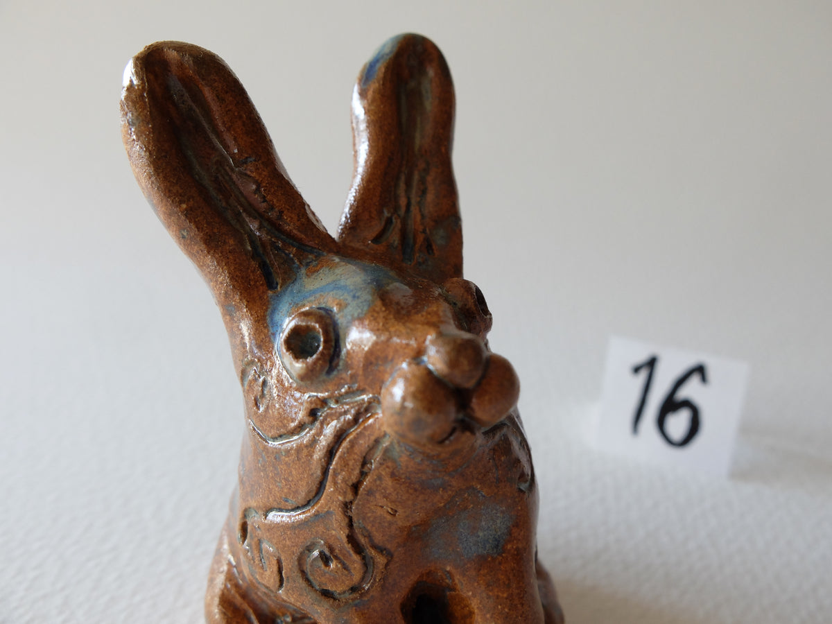 The Vain Hare (#16) – Handcrafted Ceramic Animal Figurine